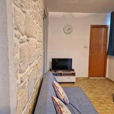 Apartment Jozefina *